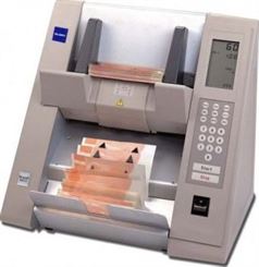 Glory Brand 8672 Banknote Counter Counterfeit or rogue note detection by height (SD) | 8672