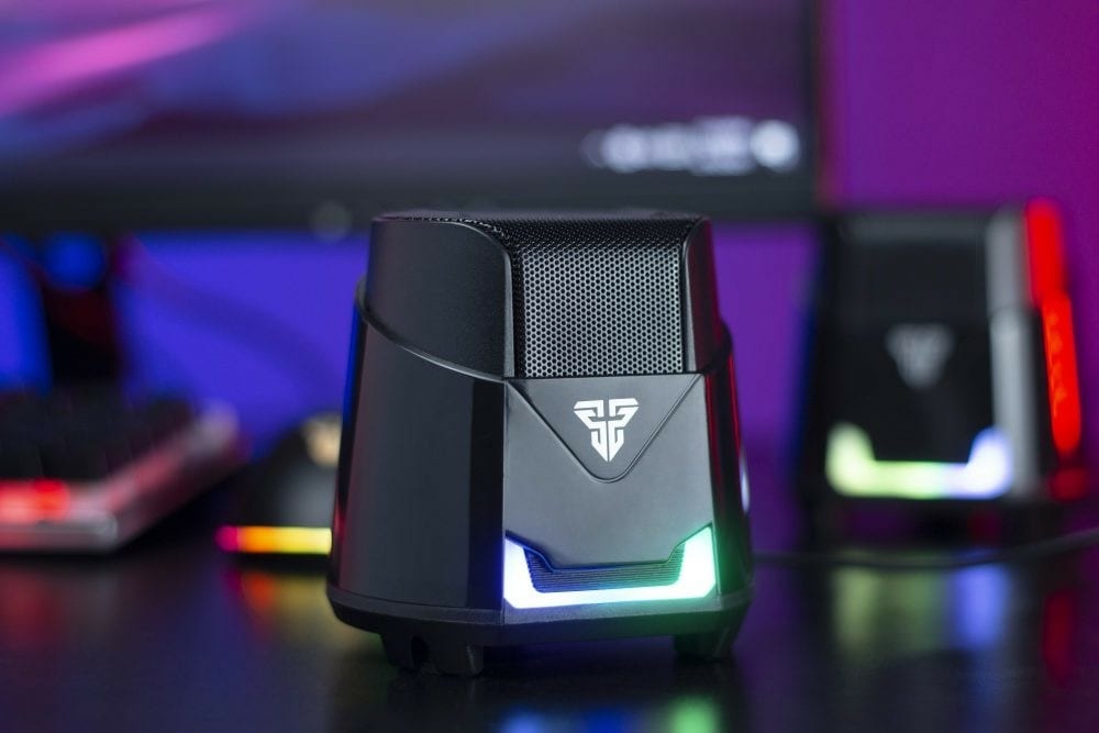 Fantech Hellscream Mobile Gaming & Music Speaker, 45mm Driver Unit, RGB Lighting, 360&deg; Surround Sound, Portable USB2.0 Speaker, Black | HELLSCREAM GS205