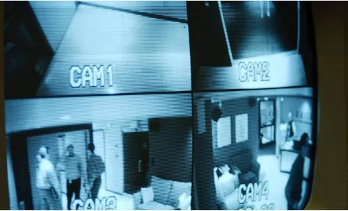 Hikvision 4MP ColorVu Fixed Mini Bullet Network Camera, H.265+ Compression Technology, Built In Microphone, 24/7 Colorful Imaging, 40m Light Range, Dust Resistant, White / Black | DS-2CD2047G2-L(U)